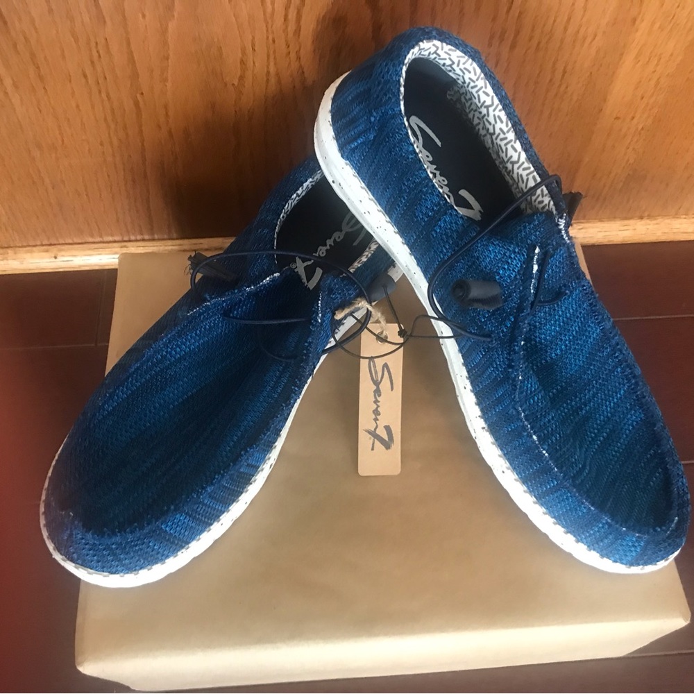 "Brand-New" ON SALE NOW SEVEN -7  MALIBU slip on sneakers  60% DISCOUNT - Picture 2 of 10